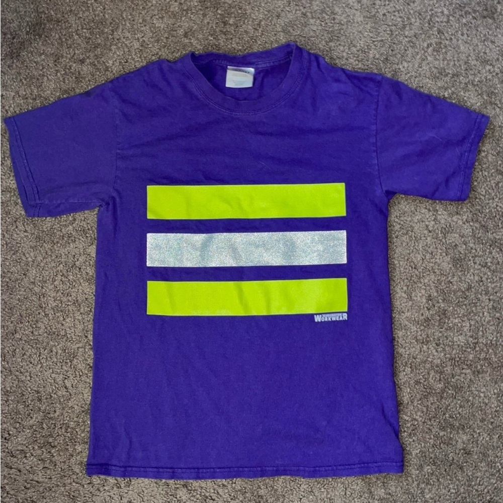 Adult Small purple hi vis safety stripe Tshirt
